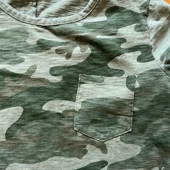 Gap Camo pocket T-shirt dress size medium - Picture 3 of 5